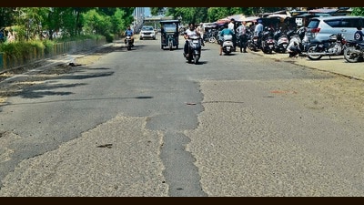 A comprehensive repair of the entire stretch can be taken up only after the pipeline work is completed. (HT Photo)