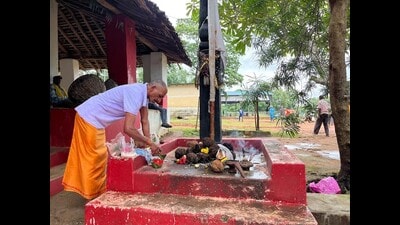 For the communities that follow the tradition, Bhangaram Devi is not merely another deity, she is regarded as the presiding deity of this traditional court and is believed to perform the roles of judge and jailor. (HT Photo) For the communities that follow the tradition, Bhangaram Devi is not merely another deity, she is regarded as the presiding deity of this traditional court and is believed to perform the roles of judge and jailor. (HT Photo)