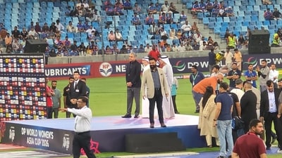 The Harmanpreet Kaur-led India refused to accept the Women's Asia Cup trophy from Mohsin Naqvi (Screengrab - X)