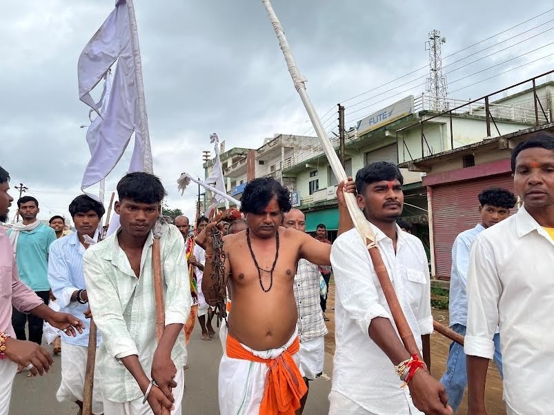 On Saturday, villagers came to Bhangaram Devi not merely to seek blessings. (HT Photo) On Saturday, villagers came to Bhangaram Devi not merely to seek blessings. (HT Photo)