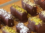 Dr Ruoy Aujla's chocolate protein bar recipe has no added preservatives. 