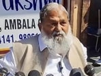 The minister directed public health department executive engineer Harbhajan Singh to constitute three to four teams so that work could be carried out simultaneously at different locations. (HT File)