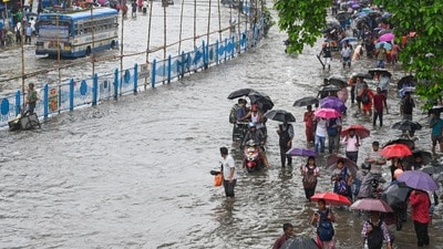 আবহাওয়া দফতর জানিয়েছে, উত্তর বিদর্ভ ও সংলগ্ন মধ্যপ্রদেশের উপর থাকা নিম্নচাপটি বর্তমানে দক্ষিণ-পশ্চিম মধ্যপ্রদেশ এবং উত্তর বিদর্ভের উপর অবস্থান করছে। আবহাওয়া দফতর জানিয়েছে, উত্তর বিদর্ভ ও সংলগ্ন মধ্যপ্রদেশের উপর থাকা নিম্নচাপটি বর্তমানে দক্ষিণ-পশ্চিম মধ্যপ্রদেশ এবং উত্তর বিদর্ভের উপর অবস্থান করছে।