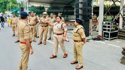 Police and PAC personnel were deployed during Tiwari’s funeral as tension prevailed in the area following the fatal altercation. (HT Photo) Police and PAC personnel were deployed during Tiwari’s funeral as tension prevailed in the area following the fatal altercation. (HT Photo)