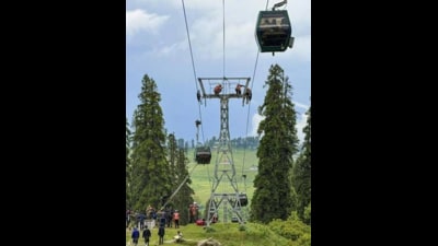 The cable car suffered a snag on May 24, leaving more than 300 tourists stranded mid-air for hours.