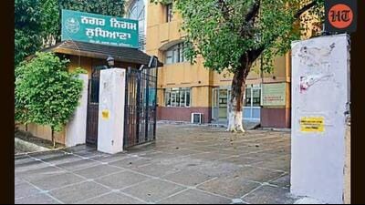 The other major proposal before the F&CC was for a smart integrated vector management system estimated to cost around ₹6.91 crore. (HT File) The other major proposal before the F&CC was for a smart integrated vector management system estimated to cost around ₹6.91 crore. (HT File)