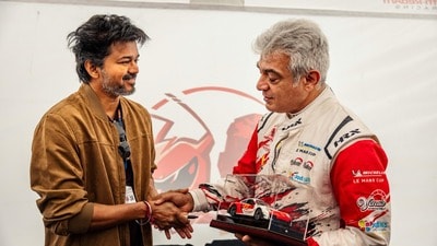 Vijay Ajith: అప్పుడు హగ్.. ఇప్పుడు కారు.. అజిత్ కుమార్‌కు తమిళనాడు సీఎం విజయ్ ఇచ్చిన గిఫ్ట్ చూశారా?