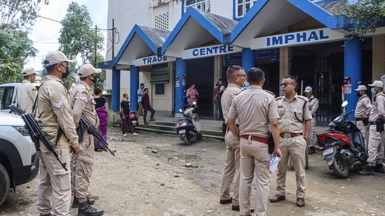 4 killed, 6-year-old injured after fresh violence breaks out in Manipur