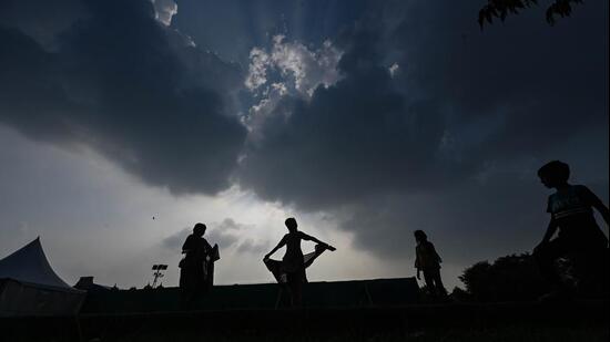 Mahesh Palawat, vice president at Skymet said conditions look ideal for the withdrawal to commence by the end of this week (RAJ K RAJ /HT Photo)