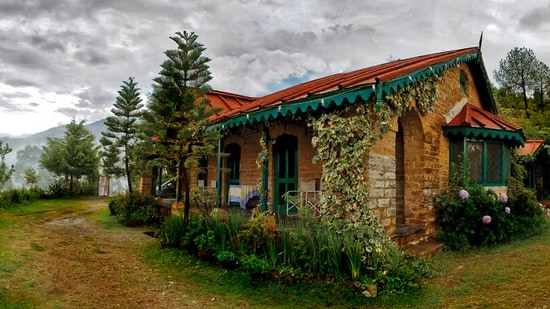 The Writers’ Bungalow at Ramgarh is a restored 1860 stone-and-wood property managed by Neemrana Hotels. (Pics: Neemranahotels.com)