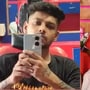 স্ত্রীকে খুনের পর কাটা মাথা ফ্রিজে! থানায় ফেরার পথে পুলিশের গাড়ি থেকে লাফিয়ে মৃত্যু যুবকের