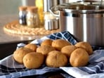 Potatoes are not usually stored in the refrigerator. (Pexel)