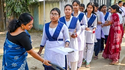 ফের পিছিয়ে যাচ্ছে উচ্চমাধ্যমিক তৃতীয় সিমেস্টারের পরীক্ষা  (PTI Photo)