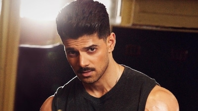 Sooraj Pancholi addresses Disha Salian death probe.