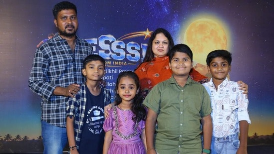 స్కూల్ పిల్లలతో మెస్సీ ఫస్ట్ లుక్, గ్లింప్స్ రిలీజ్- ఆ ప్లేయర్ లాగే సినిమా కూడా ఆడాలన్న అర్జున్!