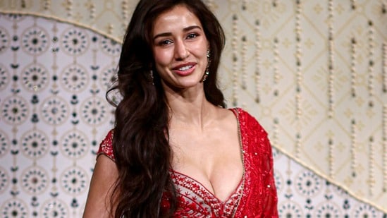 Disha Patani Trolling: గణపతి పూజకు ఇలాంటి డ్రెస్ వేసుకొస్తావా.. హిందువుల పండగలంటే విలువే లేదు: దిషా పటానీపై ట్రోలింగ్ (PTI)