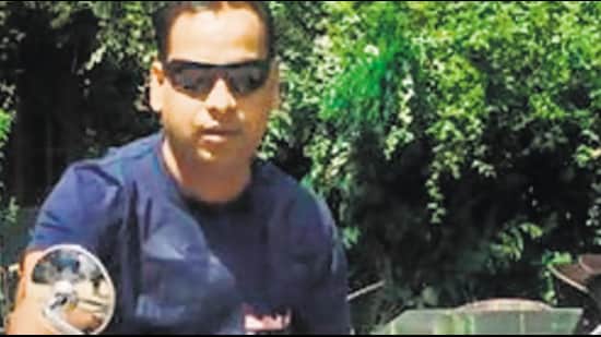 Police alleged that two motorcycle-borne constables, Prashant Chaudhary and Sandeep Kumar, on patrol duty, signalled him to stop. The constables chased Tiwari when he did not stop immediately. Chaudhary allegedly opened fire and a bullet hit Tiwari, who was later declared dead at a hospital. (File Photo)