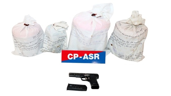 Police have also established links between the accused and other associates involved in the supply network. (HT)