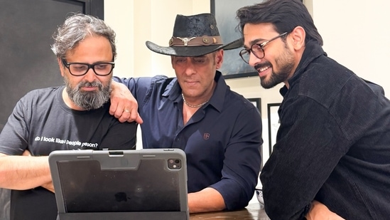 Salman Khan watches The Revolutionaries with Bhuvan Bam and Nikkhil Advani