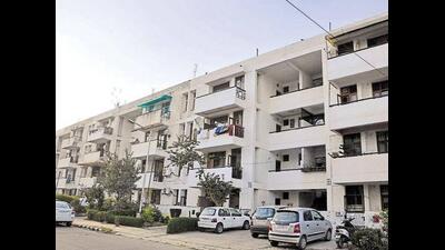 Disputes among residents will be dealt with under Clause 15 of the CHB (allotment, management and sale of tenements) Regulations, 1979, by treating the block as a registered agency. (HT) Disputes among residents will be dealt with under Clause 15 of the CHB (allotment, management and sale of tenements) Regulations, 1979, by treating the block as a registered agency. (HT)