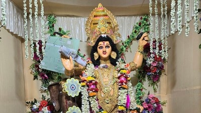 বিশ্বকর্মা পুজো বিশ্বকর্মা পুজো