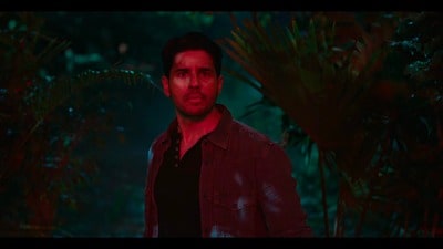 Vvan Trailer: తమన్నా థ్రిల్లర్ మూవీ.. గూస్‌బంప్స్ తెప్పిస్తున్న ట్రైలర్.. అడవిని కాపాడే హీరో