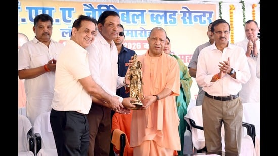 Chief minister Yogi Adityanath during the inauguration of IMA Gorakhpur Charitable Blood Centre. (HT Photo)