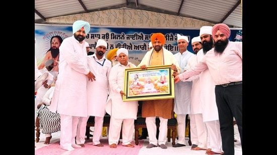 Comparing healthcare allocations, Saini said his state had earmarked ₹12,840 crore for health services, against ₹7,787 crore in Punjab. (HT Photo)