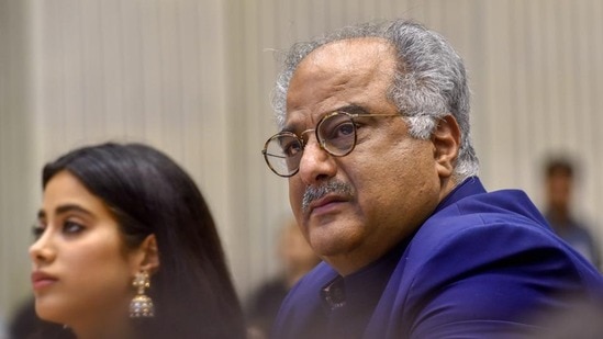 శ్రీదేవి స్థలం వివాదం: బోనీ కపూర్, జాన్వీలకు సుప్రీంకోర్టు కీలక ఆదేశం (HT_PRINT)