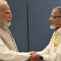 বিপদে পড়ে 'বাল্যবন্ধু' PM মোদীর দ্বারস্থ! বেদখল জমি ফিরে পেলেন অসহায় সহপাঠী