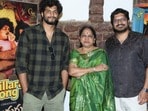 ముగ్గురు కోతులు చిల్లర సాంగ్ రిలీజ్ చేసిన యాటిట్యూడ్ స్టార్ చంద్రహాస్.. చిల్ అయ్యే సన్నివేశాలతో!
