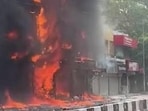 The blaze broke out around 7 am at Sethi Complex in Jaipur’s Tripolia Bazaar, spreading to garment warehouses, plastic goods shops and bangle stores. (Video grab)