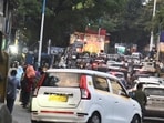 The movement through the Peth areas, which are witnessing heavy vehicular traffic during the festival. (MAHENDRA KOLHE/ HT)