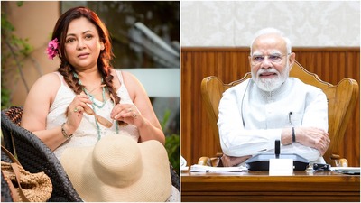 মোদীর জন্মদিনে প্রদীপ জ্বালানোর অনুরোধ, ক্ষিপ্ত শ্রীলেখা। মোদীর জন্মদিনে প্রদীপ জ্বালানোর অনুরোধ, ক্ষিপ্ত শ্রীলেখা।