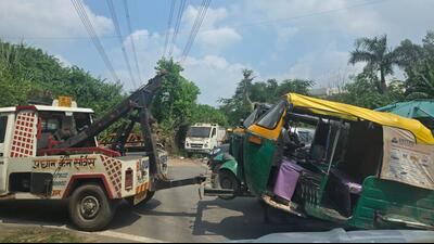 The district transport department said enforcement teams are checking vehicles at major intersections, expressways and internal roads. (HT Photos) The district transport department said enforcement teams are checking vehicles at major intersections, expressways and internal roads. (HT Photos)