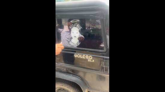 Commissioner of police Pankaj Nain said displaying provocative slogans on vehicles could send the wrong message to the public and create a sense of insecurity among citizens. (HT)