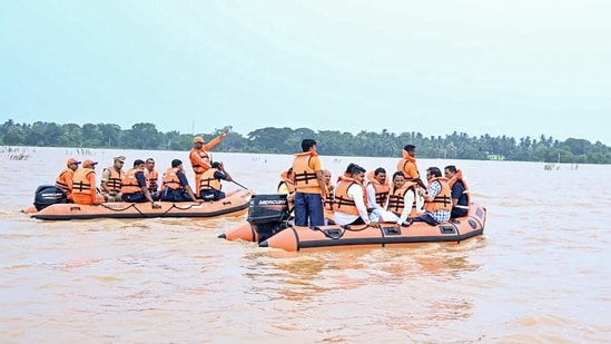 File image: Odisha chief ,inister Mohan Charan Majhi inspects the flood-affected area of Kasapa and Tarapada Panchayats on a rubber boat, in Jajpur