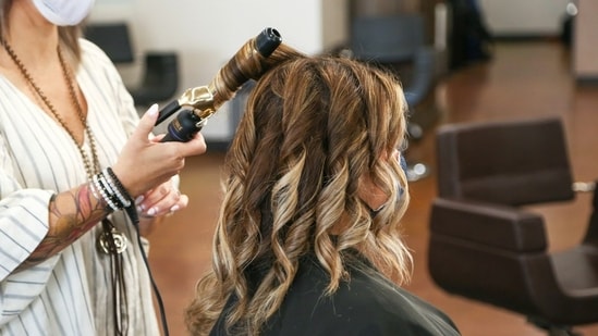Why your DIY blowout doesn’t have the same bounce as the salon?