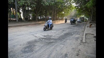 According to the proposal, GMDA will spend ₹49 crore on the project and will issue tenders immediately after receiving approval from the competent authority, officials said. (PARVEEN KUMAR/HINDUSTAN TIMES) According to the proposal, GMDA will spend ₹49 crore on the project and will issue tenders immediately after receiving approval from the competent authority, officials said. (PARVEEN KUMAR/HINDUSTAN TIMES)