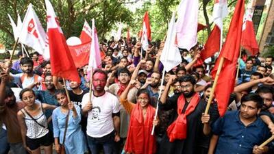 NBy 2009, campaign expenditure and electoral rules becamecentral to disputes, while from 2017 to 2019 DUSU elections were about clashes, questions over voting machines, candidate eligibility and litigation (Amal KS/HT PHOTO) NBy 2009, campaign expenditure and electoral rules becamecentral to disputes, while from 2017 to 2019 DUSU elections were about clashes, questions over voting machines, candidate eligibility and litigation (Amal KS/HT PHOTO)