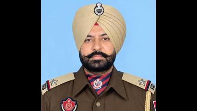 Punjab Police assistant sub inspector (ASI) Harjit Singh, who was shot dead by unidentified motorcycle-borne assailants in Amritsar early on Friday. (File photo) Punjab Police assistant sub inspector (ASI) Harjit Singh, who was shot dead by unidentified motorcycle-borne assailants in Amritsar early on Friday. (File photo)