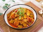 Ranveer Brar's mushroom masala recipe can be prepared within half an hour. 