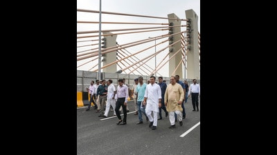 Delhi Cabinet Minister Parvesh Verma inspects the Barapulla Phase-3 project during a site visit on Saturday. (PTI) Delhi Cabinet Minister Parvesh Verma inspects the Barapulla Phase-3 project during a site visit on Saturday. (PTI)