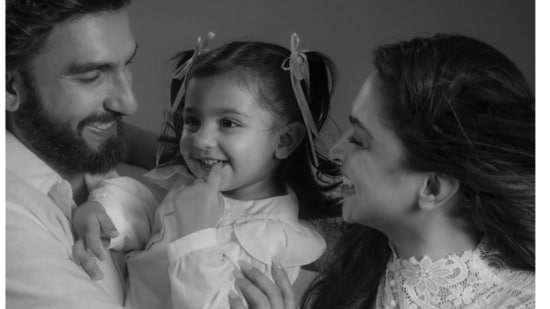 Dua in the maternity shoot with Ranveer Singh and Deepika Padukone.