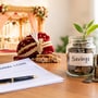 పెళ్లి ఖర్చులకు పర్సనల్​ లోన్ తీసుకోవాలా? లేక సేవింగ్స్ వాడుకోవాలా?