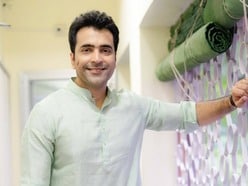 কেন হিন্দি ছবিতে অভিনয় করতে দেখা যায় না আবিরকে?