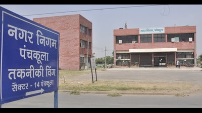 MC commissioner Vinay Kumar said the F&CC is a major committee that takes important decisions and that its meetings are normally held frequently. He said it has not yet been constituted in Panchkula. (HT File) MC commissioner Vinay Kumar said the F&CC is a major committee that takes important decisions and that its meetings are normally held frequently. He said it has not yet been constituted in Panchkula. (HT File)