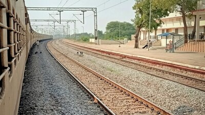 The PAC has sought written responses from the Railway Ministry, Central Railway and Western Railway on the audit findings.