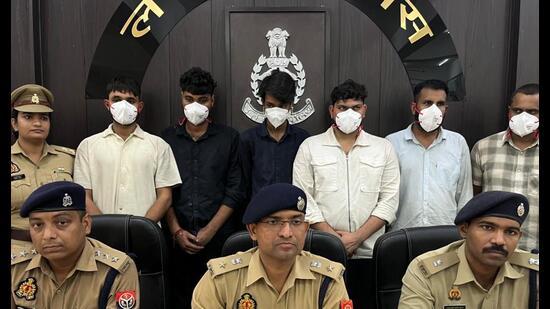 The Krishna Nagar police and surveillance team arrested six alleged members of the interstate gang (Sourced)