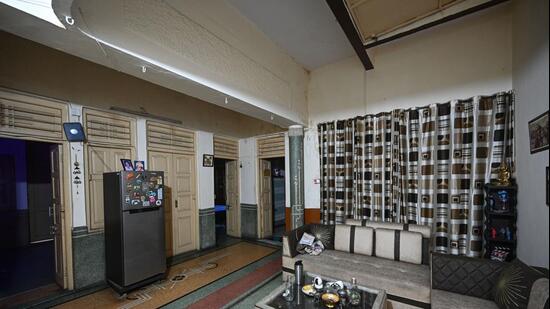 The buildings, built between 1950 and 1955, combine Art Deco with colonial neo-classicism, indigenous traditions, and haveli architecture: a central courtyard, a street-facing concrete verandah, and climatic shading through windows and concrete grills. (Sanchit Khanna/HT Photo)